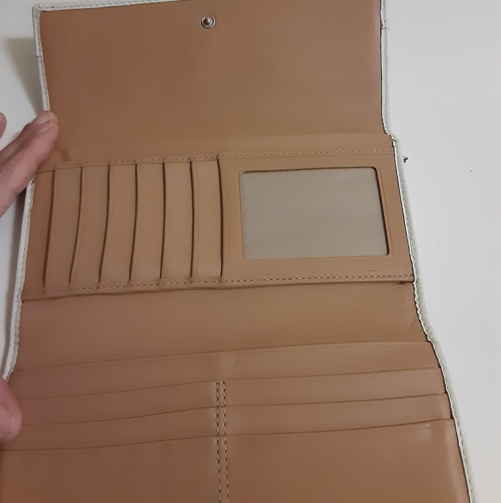 Wallet - Picture 3 of 3